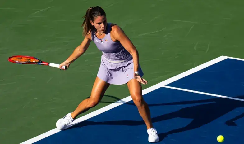 年进, 次盘, 率先甩开分